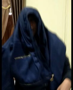 Oknum Polisi Polres Way Diduga Selingkuhi Istri Kawan Polisi Sat Sang Suami Tidak Di Rumah dan Digrebek Warga