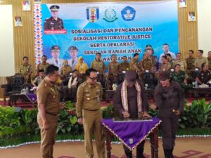 Kajati Lampung Gandeng Dinas Pendidikan Way Kanan, Resmikan 419 Sekolah Restoratif Justice Dan Deklarasi Sekolah Ramah Anak Se-Kabupaten Way Kanan