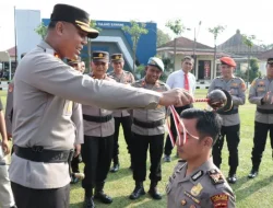 22 Personel Polres Tulang Bawang Naik Pangkat, AKBP James Sampaikan Pesan Ini