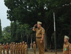Wakil Bupati Lamtim Azwar Hadi Pimpin Apel Mingguan di Lingkungan Pemkab Lamtim