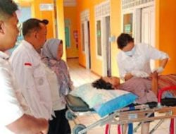 Camat Rebang Tangkas Fasilitasi Warga Sakit untuk Berobat