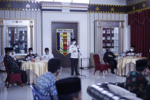 Bupati Way Kanan Lepas Kafilah MTQ Ke-48 Tingkat Provinsi Lampung Tahun 2021