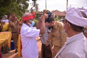 Bupati Way Kanan Resmikan Penglukatan Manca Tirtha Pamunah Papa Pura Ulun Sui