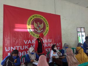 Sinergitas BIN bersama Pemkab Way Kanan melakukan Percepatan Vaksinasi di Kab Way Kanan