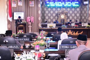 Ali Rahman Hadiri Paripurna DPRD dalam Rangka Penyampaian RAPERDA APBD Tahun Anggaran 2021