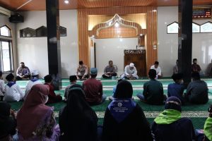Tingkatkan Iman dan Taqwa, Polres Way Kanan Lakukan Binrohtal di Masjid Darul Fattah