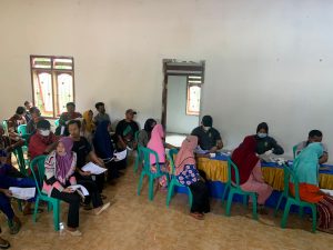 Polres Way Kanan Gelar Vaksinasi di Kampung Sri Rejeki