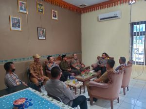 Perwakilan Tokoh Masyarakat Gunung Labuhan Silaturahmi ke Polres Lampura