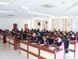 Pimpin Rakor Setdakab, Pj. Sekda Arie Anthony Tekankan Sinergitas dan Disiplin