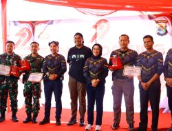 Peringati Hari Bhayangkara ke-79, Bupati Way Kanan Hadiri Lomba Menembak Polres Way Kanan